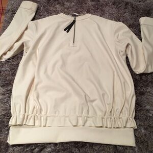 Brand new lululemon athletica neoprene crewneck